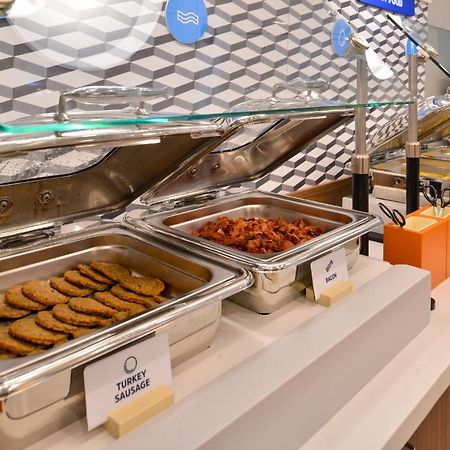 Holiday Inn Express - Cabot By Ihg Εξωτερικό φωτογραφία